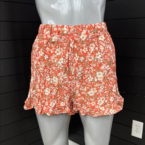 American Eagle Outfitters Pants - American Eagle High Rise Pull on Rayon Shorts